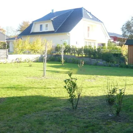 Ferienhaus Lena In *